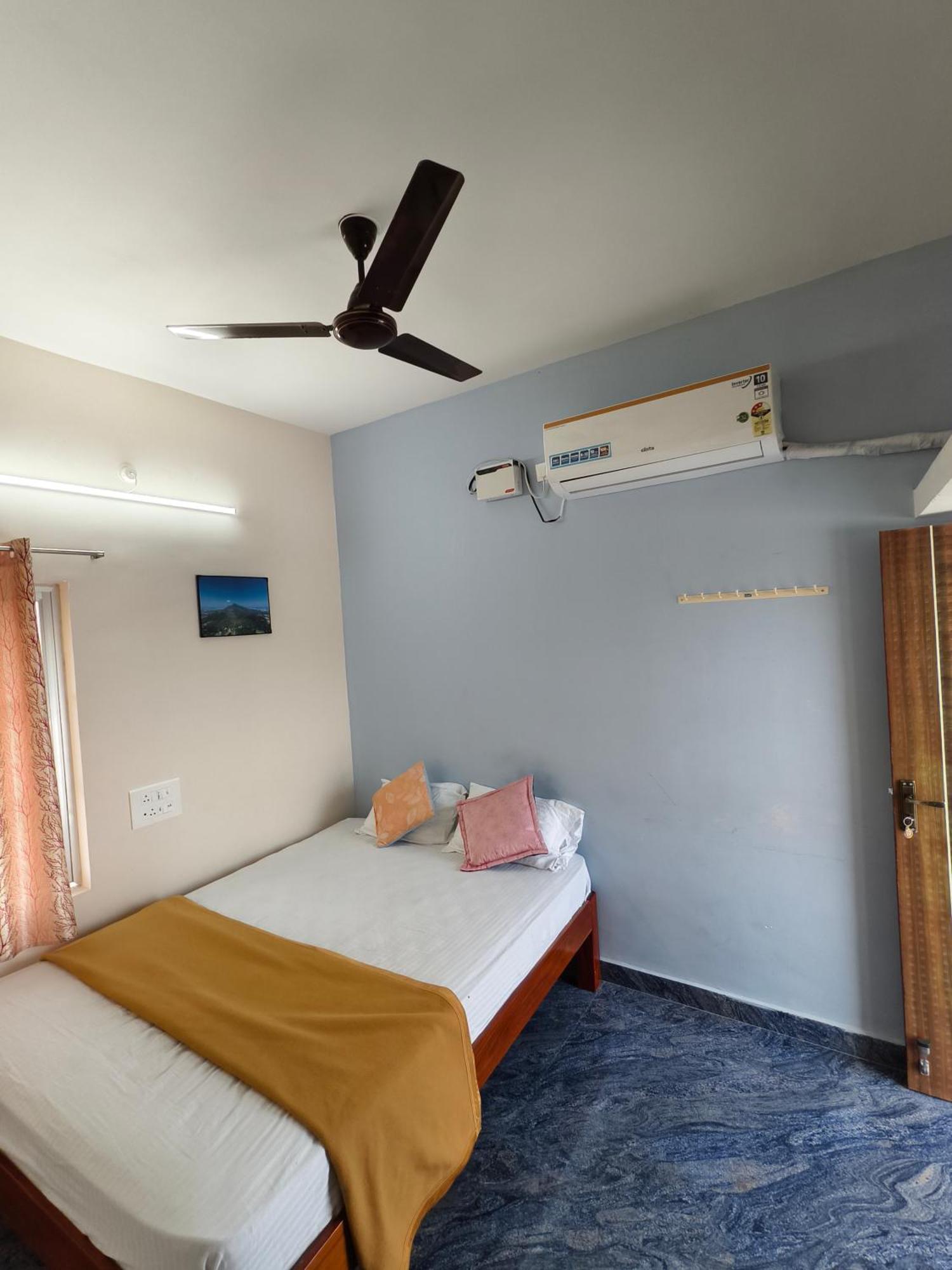 Rpm Home Stay Tiruvannamalai Ngoại thất bức ảnh