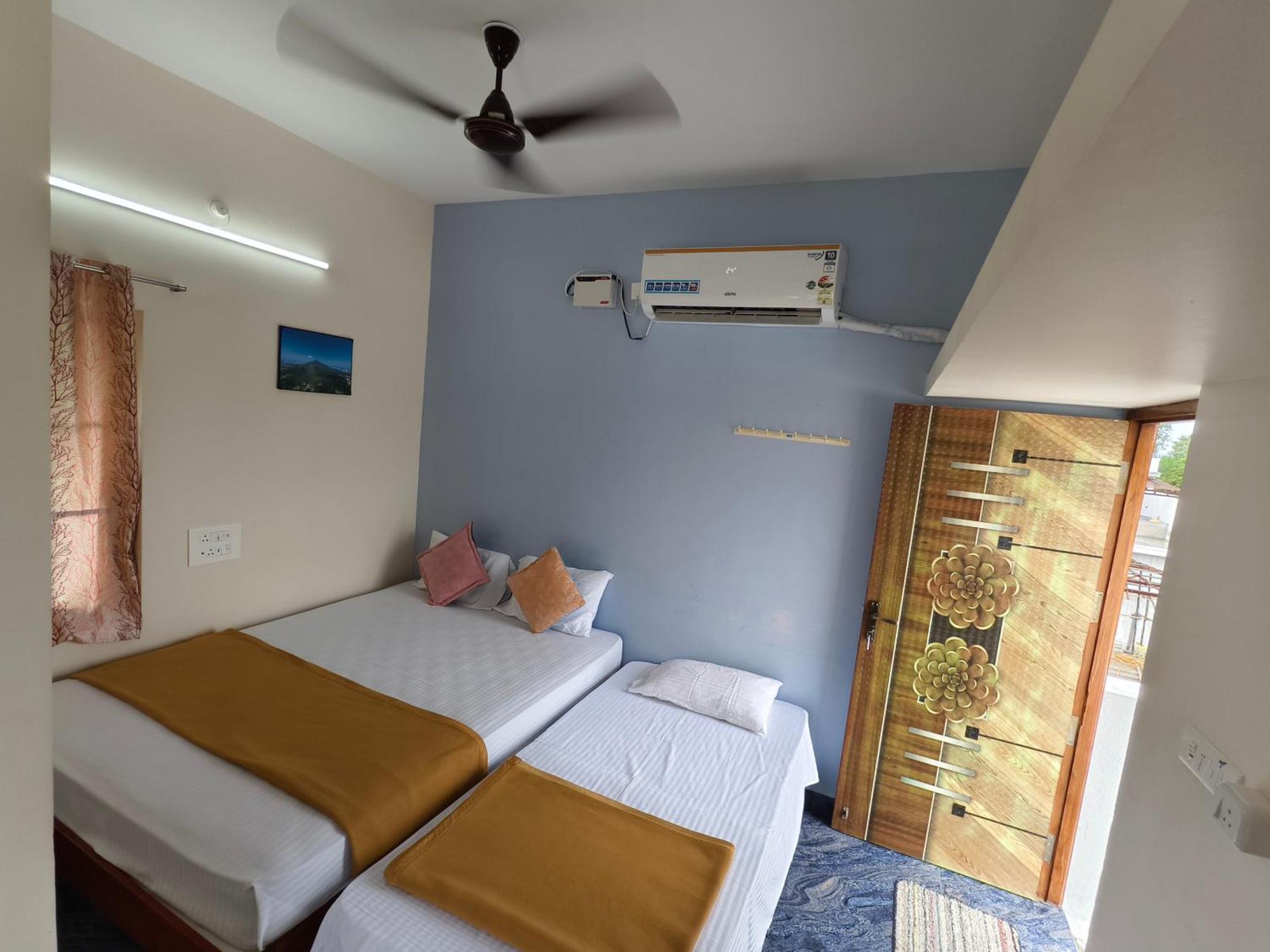Rpm Home Stay Tiruvannamalai Phòng bức ảnh